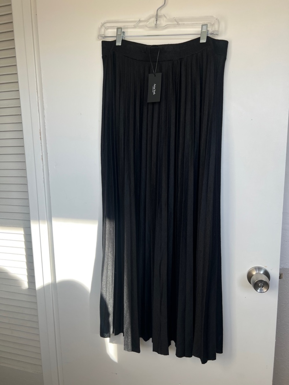 Black Pleated Maxi Skirt - Arna York